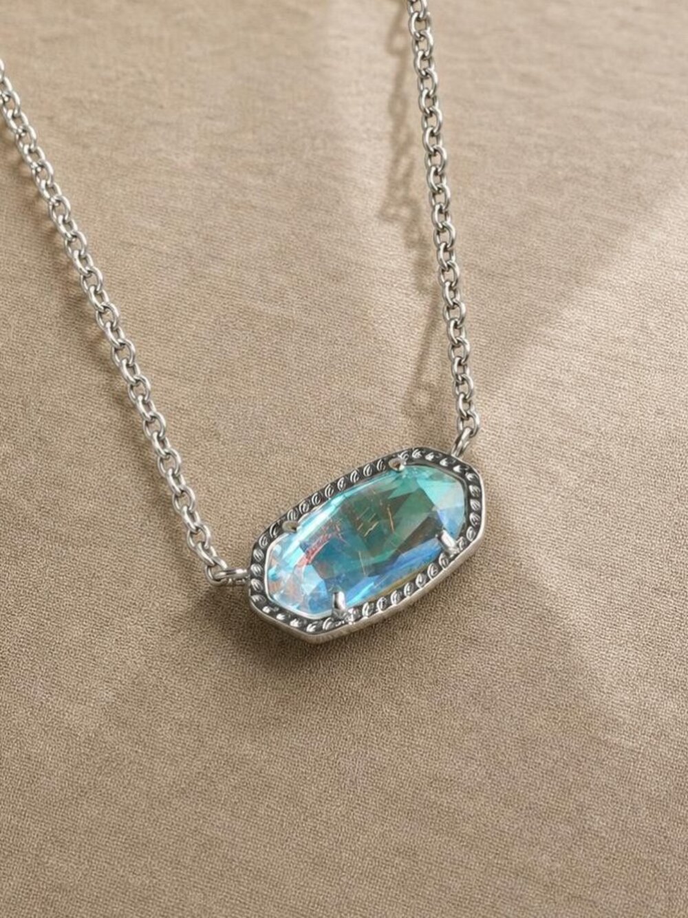Kendra Scott Elisa Silver Dichroic Glass Pendant Necklace